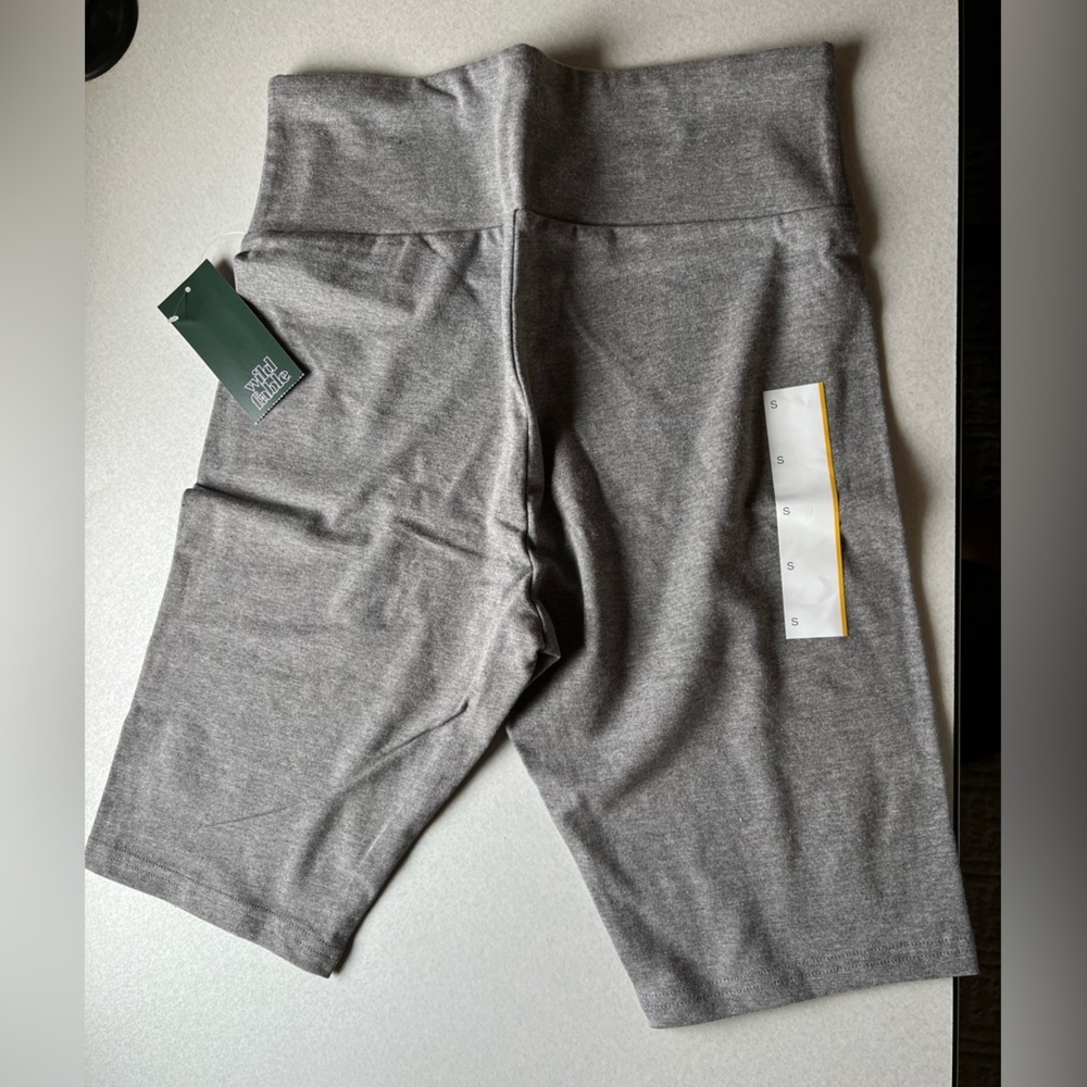 High waisted athletic bike/biker shorts grey - Picture 3 of 3